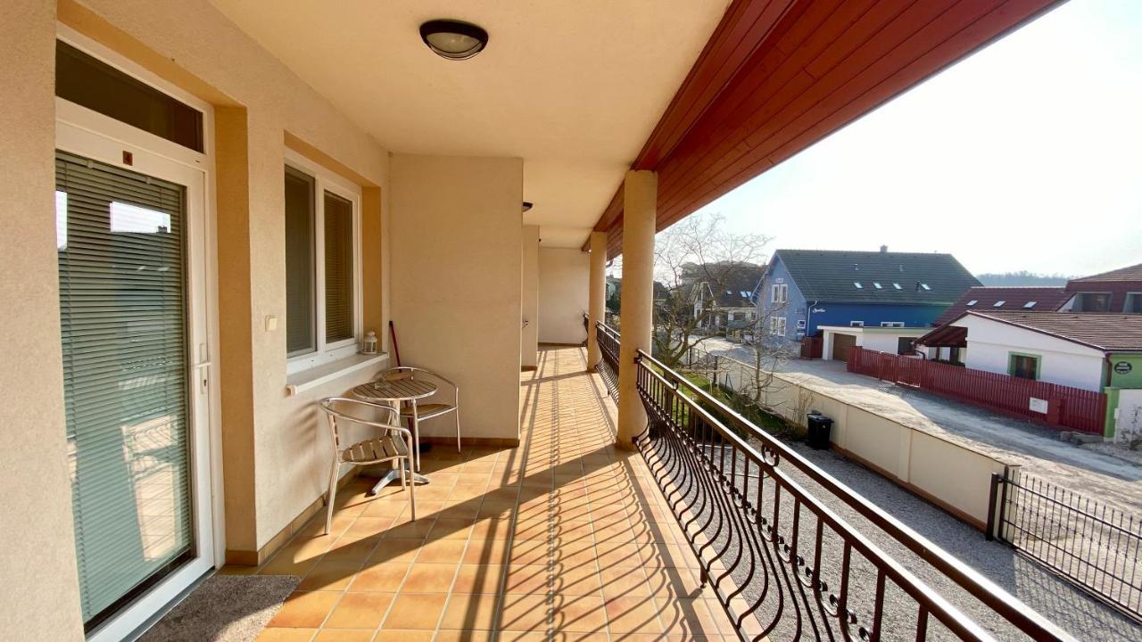 Apartmanovy Dom Flora Вельки-Медер Экстерьер фото